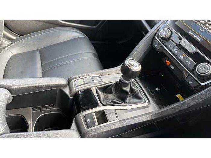 Honda Civic CIVIC 1.5 VTEC Turbo Prestige 5dr 