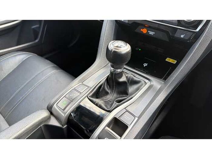 Honda Civic CIVIC 1.5 VTEC Turbo Prestige 5dr 