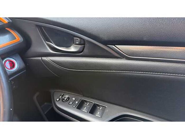 Honda Civic CIVIC 1.5 VTEC Turbo Prestige 5dr 