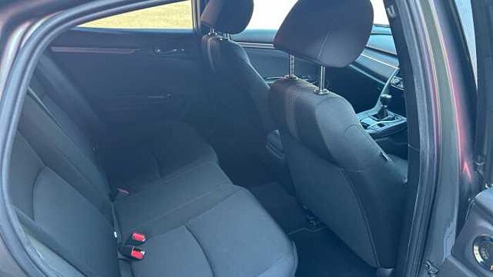 Honda Civic 1.5 VTEC Turbo Sport 5dr 