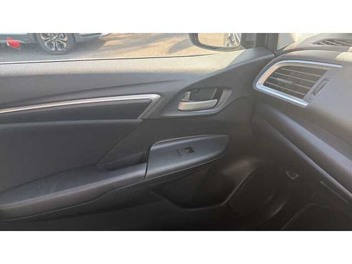 Honda Jazz JAZZ 1.3 i-VTEC SE 5dr CVT 