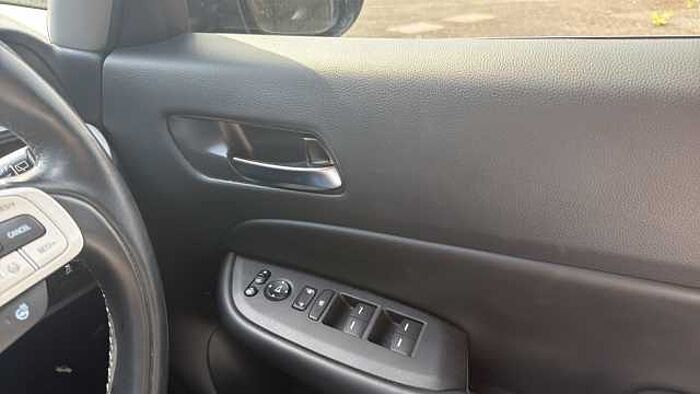 Honda Jazz Hybrid 1.5 i-MMD Hybrid Advance 5dr eCVT 